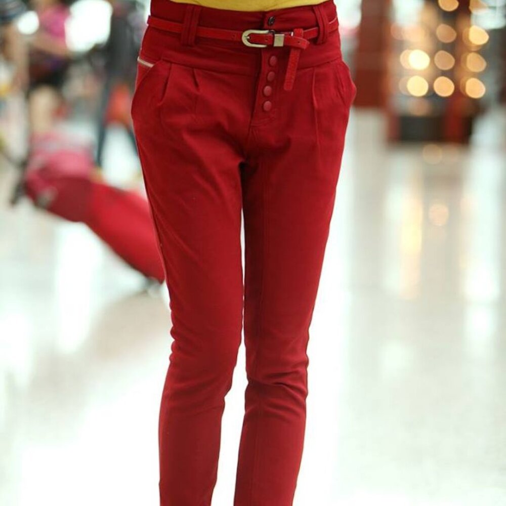 Slim-leg pants (no belt)